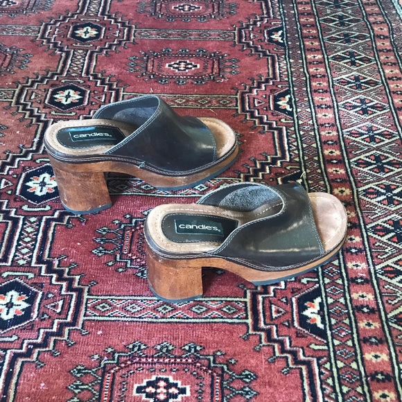 Vintage Candie’s wooden platform sandals - Picture 3 of 5